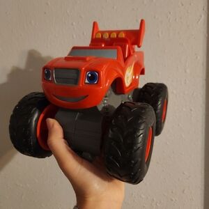 Fisher-Price Nickelodeon Blaze and the Monster Machines Super Stunts Truck Works